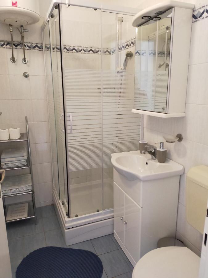 Ivna Bilek Apartman *